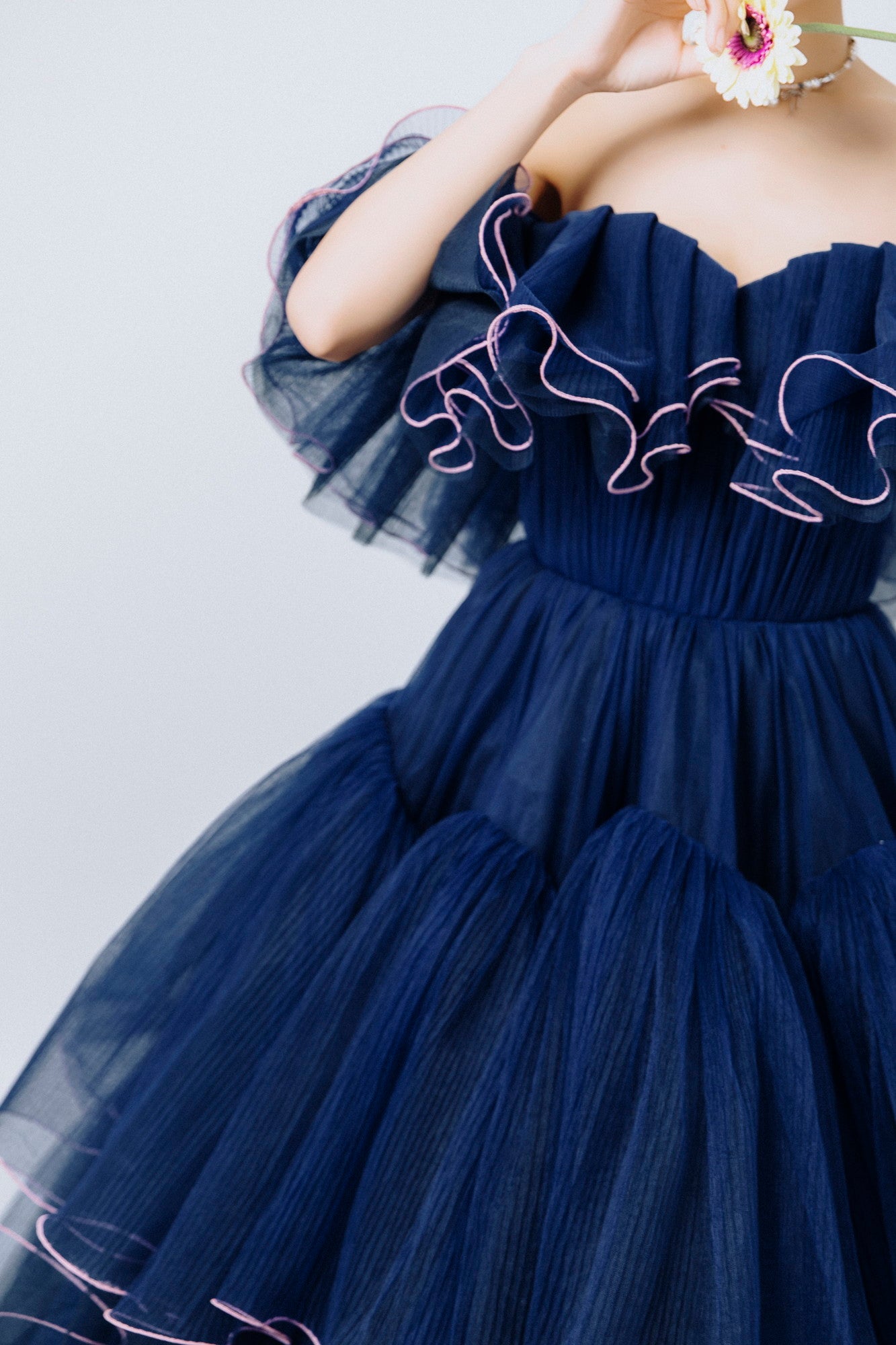 pleated cascade dress(Navy)