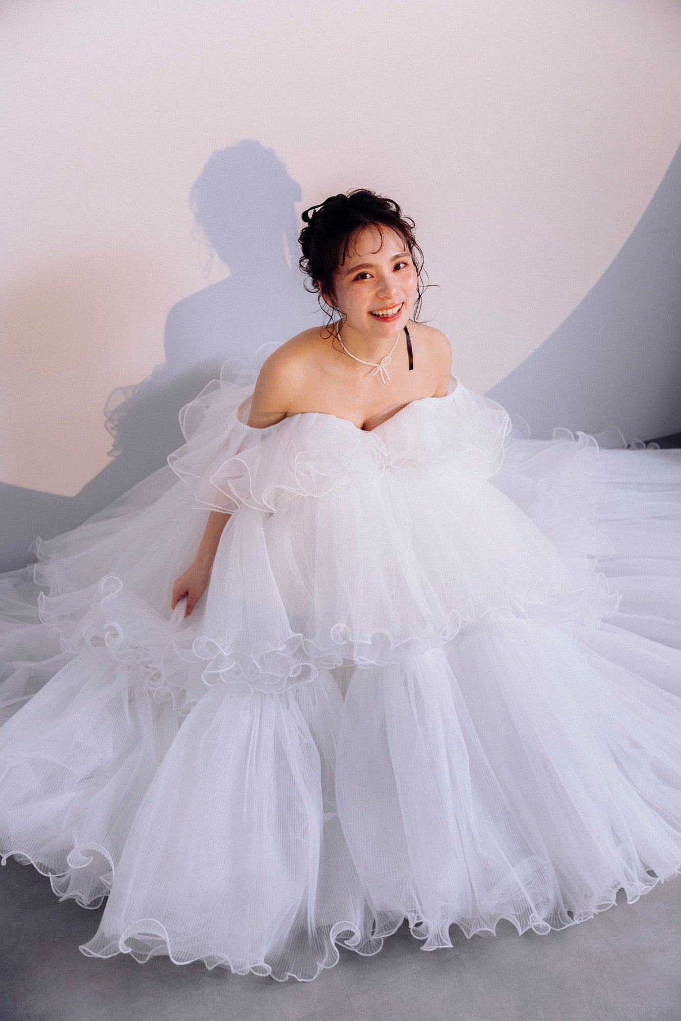 pleated cascade dress(White)