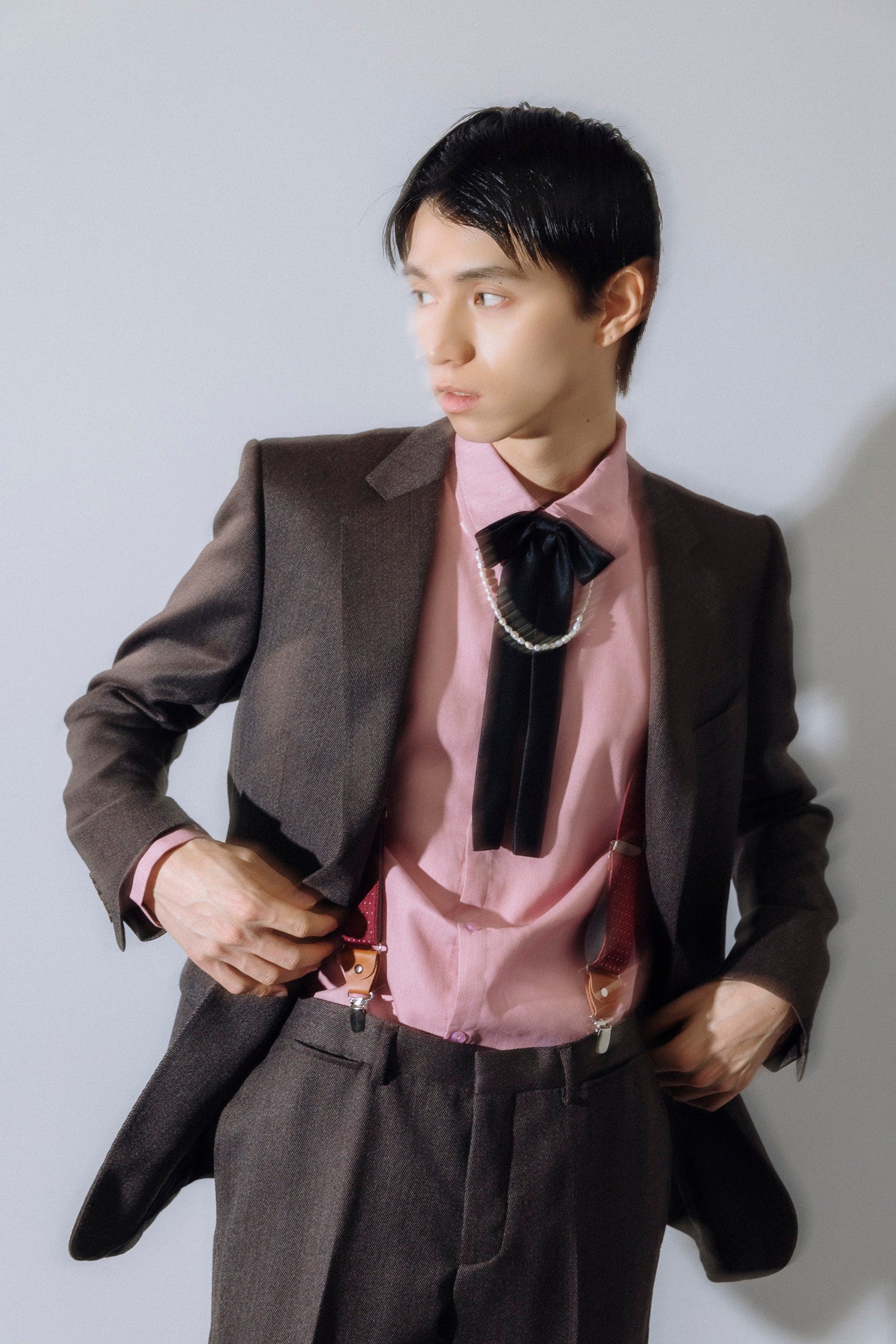 dark brown 2-piece suit(GUCCI)